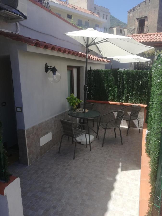 Maremonti Apartments Кастелламмаре-ді-Стабія Екстер'єр фото