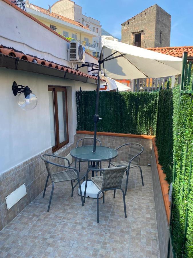 Maremonti Apartments Кастелламмаре-ді-Стабія Екстер'єр фото